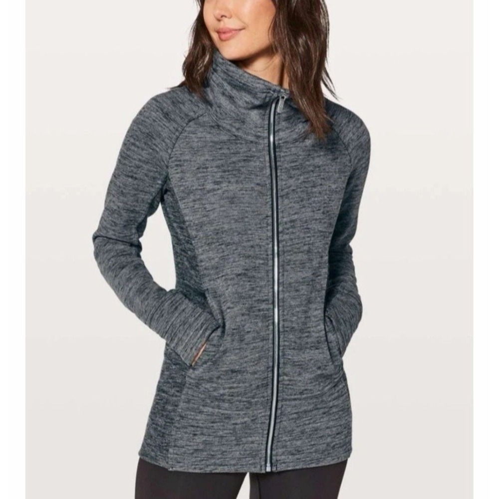 Lululemon Radiant Jacket II Full Zip Funnel Neck Heathered Core Dark Grey Size 6